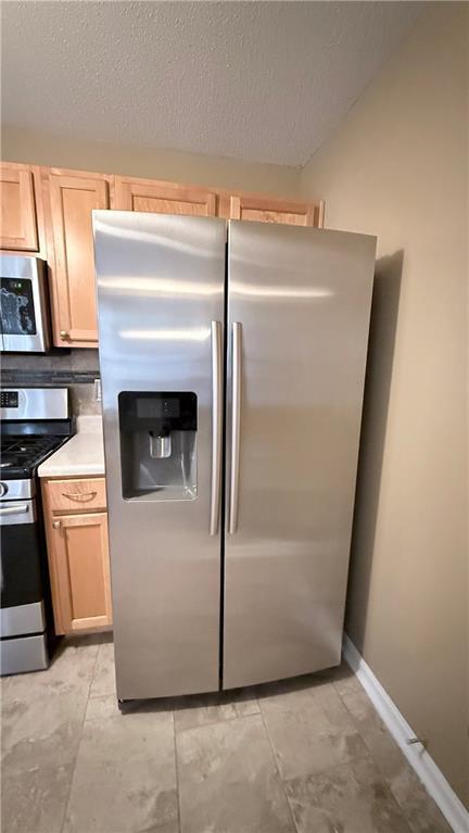 Building Photo - 2945 Highland Hill Pkwy