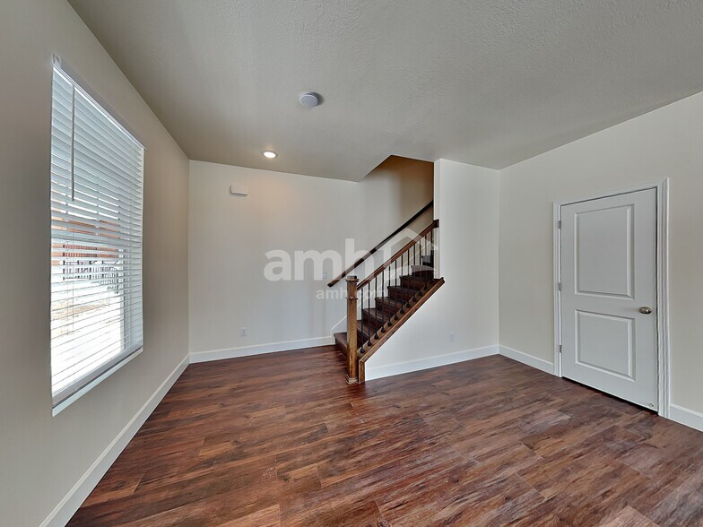 Building Photo - 6064 W Copper Hawk Dr