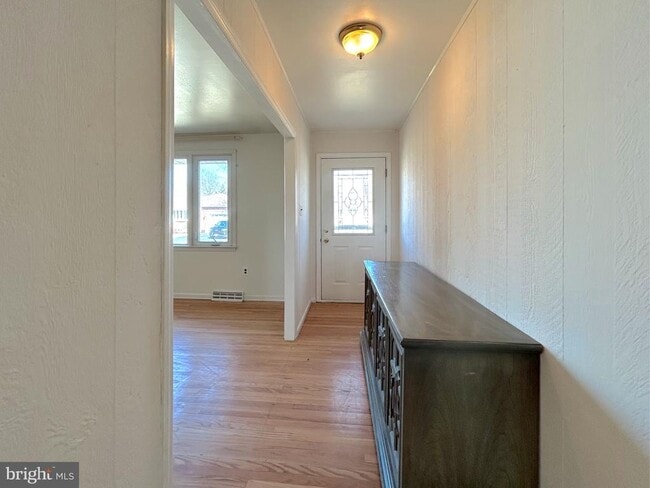 Building Photo - 1111 Musket Rd