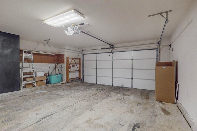 Building Photo - 9114 Schooner Rd NW