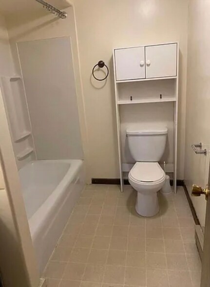 Building Photo - 34 Mechanic St