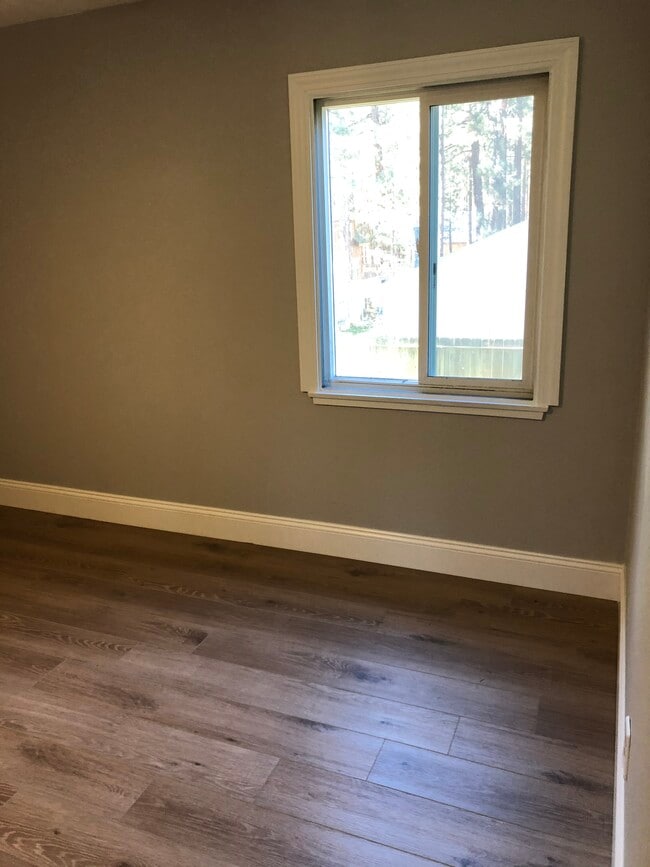 Bedroom # 4 - 3314 Treehaven Dr