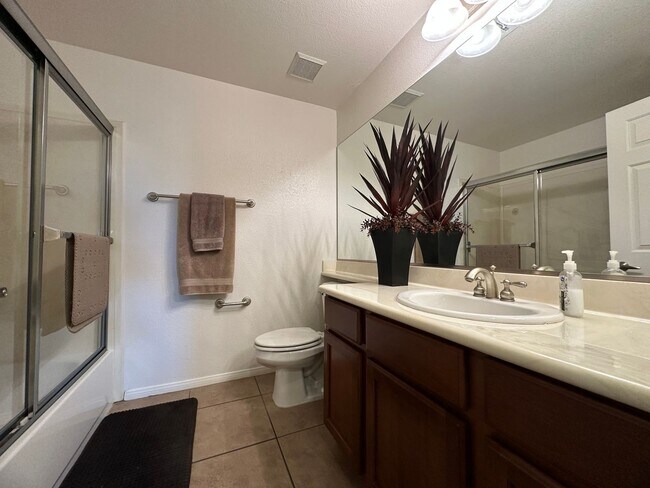 Building Photo - Fully Furnished Condo in Gated Summerlin Community – Resort-Style Living!