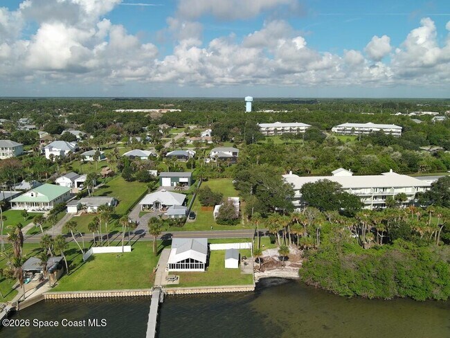 Building Photo - 13485 N Indian River Dr