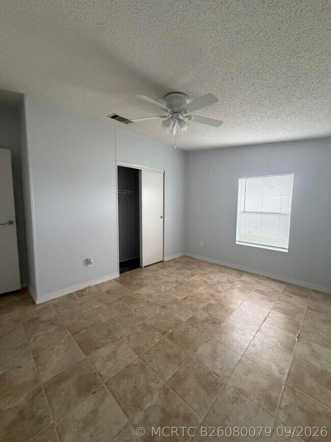 Building Photo - 8179 Sandwedge Terrace