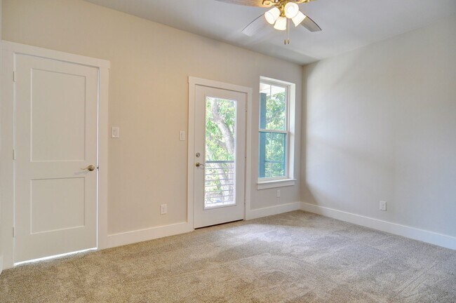 Building Photo - 2628 Forest Park Blvd