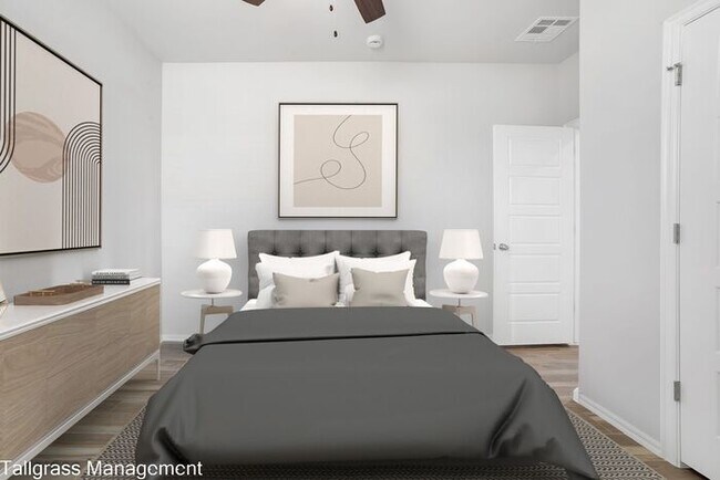 Building Photo - A Blend of Modern Luxury and Comfort