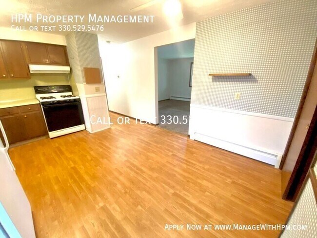 Building Photo - 3348 Mollane St NW