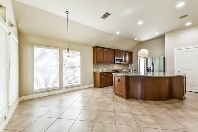 Building Photo - 13010 Gentle Water Dr