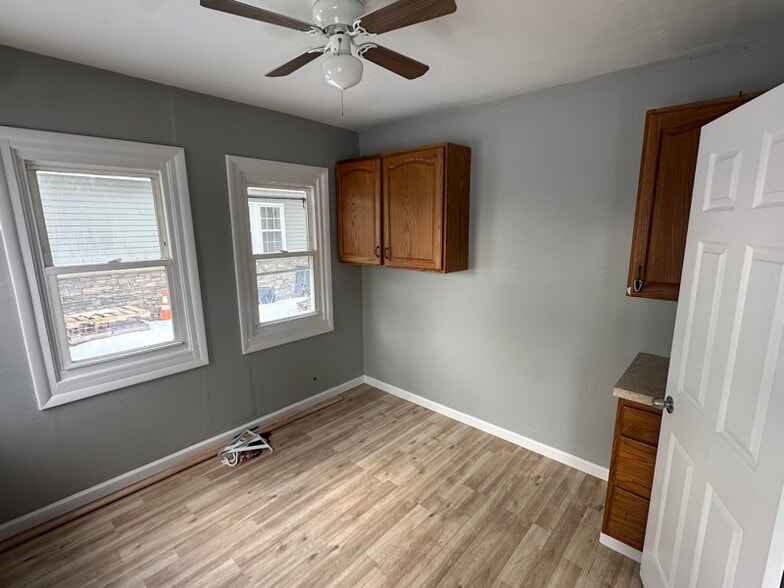 Building Photo - 7347 Waldman Ave