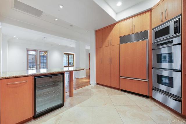 Building Photo - 464 Prospect St