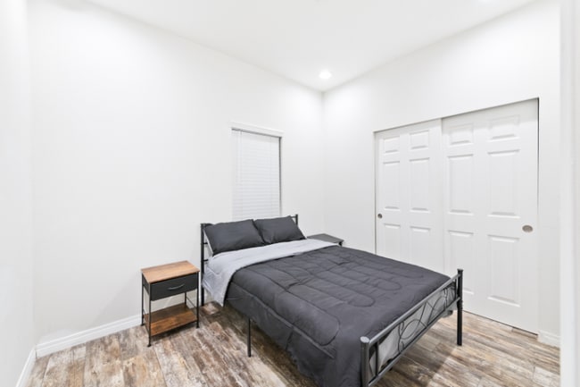 Building Photo - 35312 Santa Fe St