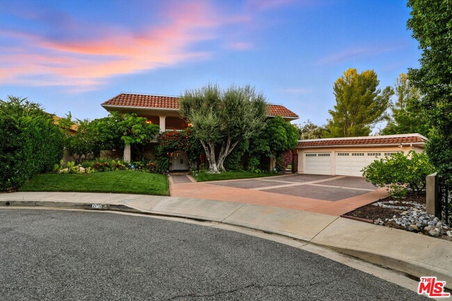 Building Photo - 23731 Park Madrid