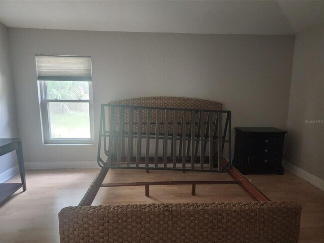 Building Photo - 940 Fenton Ln
