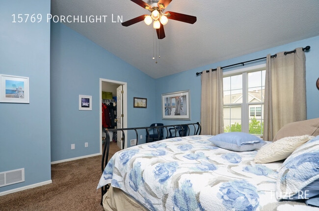 Building Photo - 15769 Porchlight Ln
