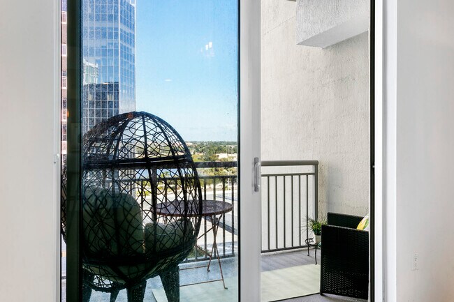 Building Photo - 300 S Australian Ave