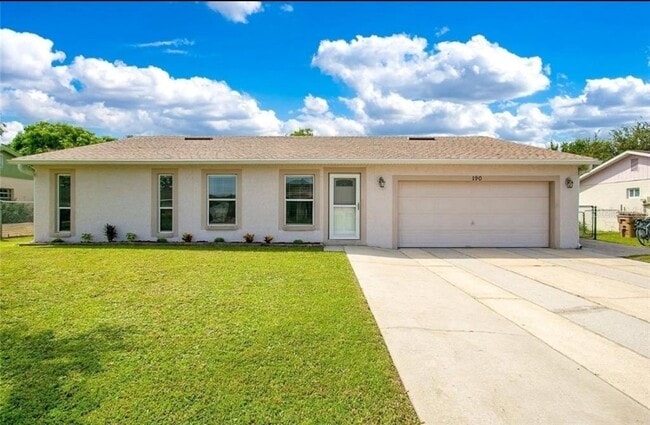 Primary Photo - 190 E Cedarwood Cir