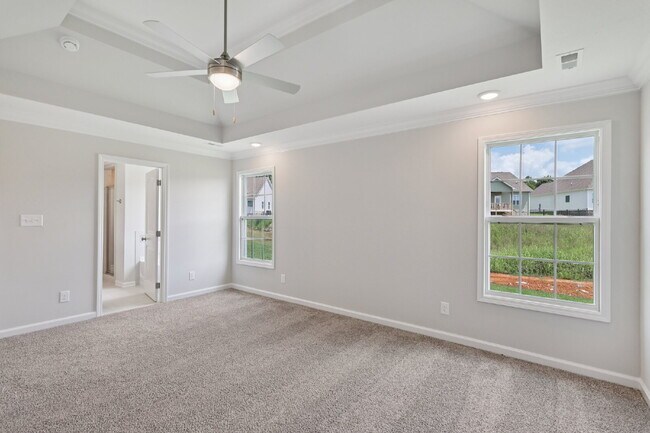 Building Photo - 383 Kingland Ln