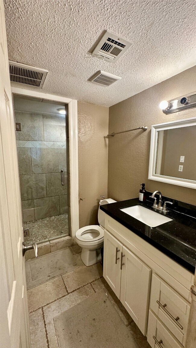 Building Photo - 12948 Greenway Chase Ct
