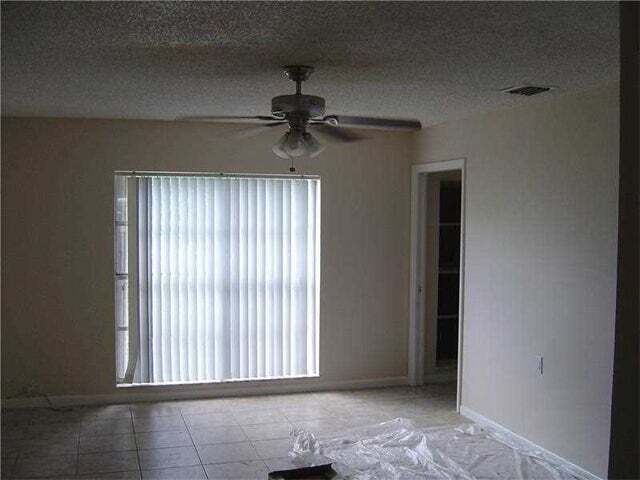 Building Photo - 11640 NW 39th St