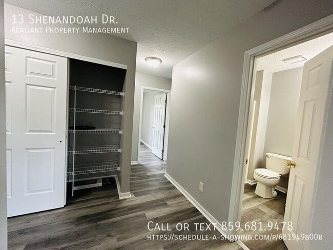 Building Photo - 13 Shenandoah Dr