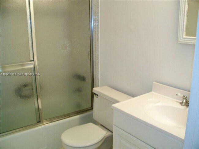 Building Photo - 8315 SW 72nd Ave