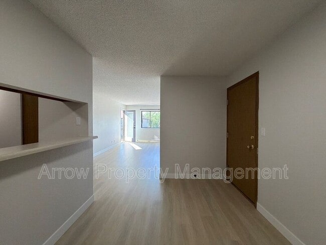Building Photo - 2380 N 44th St