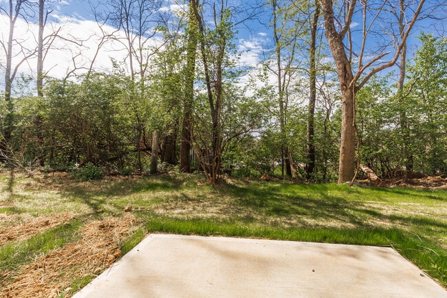 Building Photo - 5565 Limaburg Rd