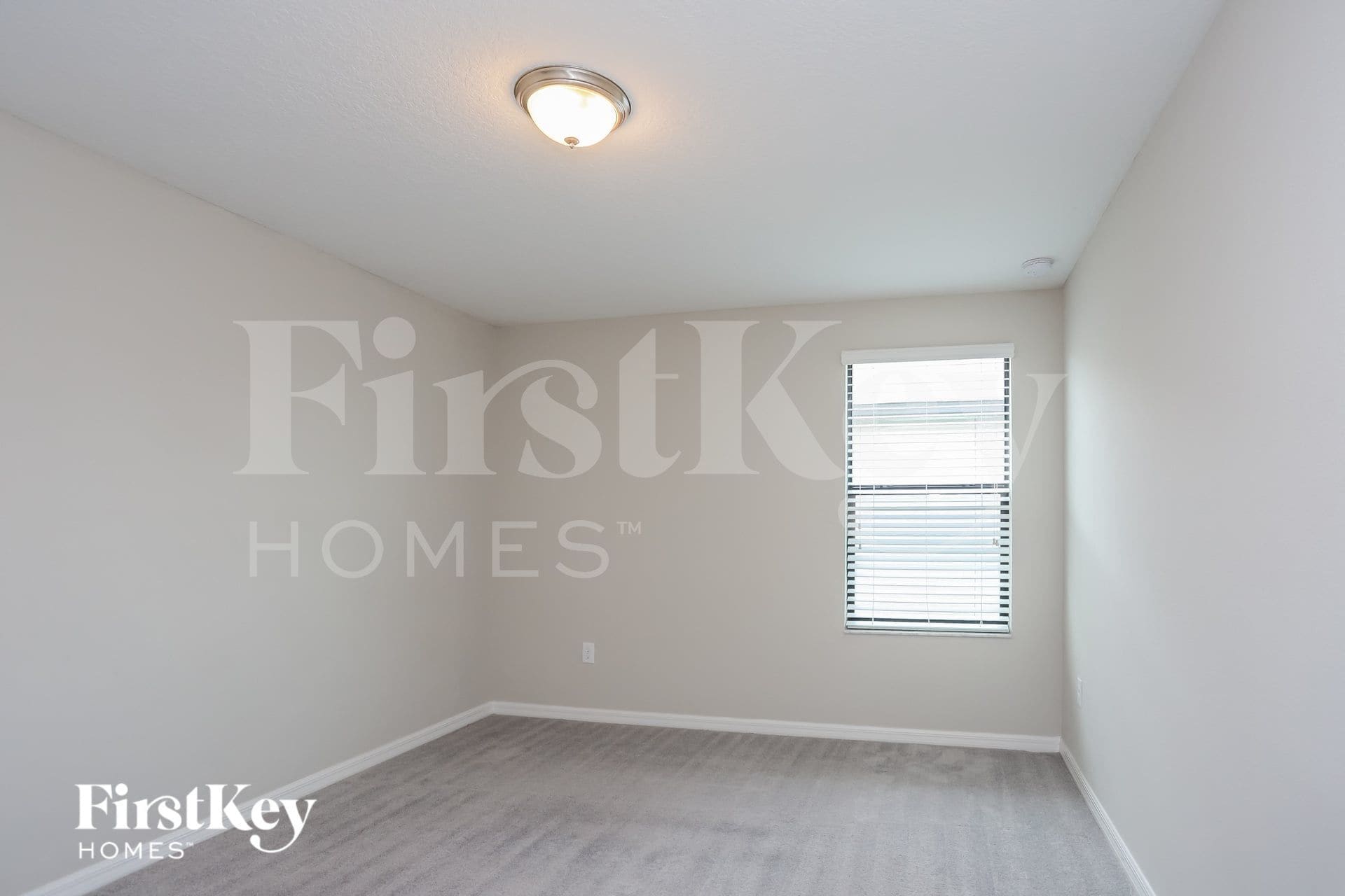 Building Photo - 9632 Sage Creek Dr