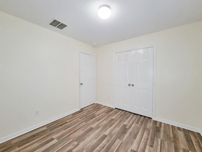 Building Photo - 12835 Regal Oaks Bend Ln