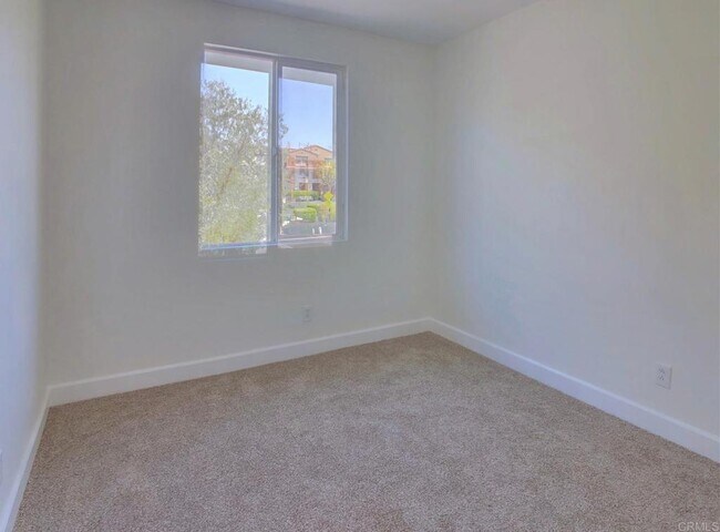 Building Photo - 4300 Newton Ave