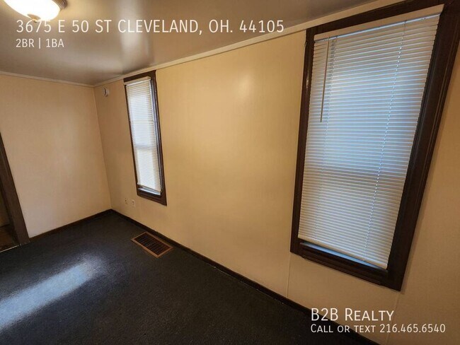 Building Photo - 3675 E 50th St