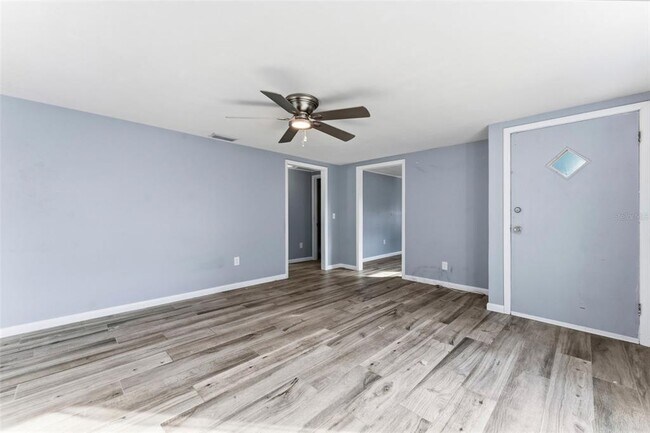 Building Photo - 8010 Riverview Dr