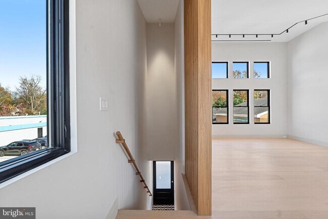 Building Photo - 501 Haddonfield-Berlin Rd