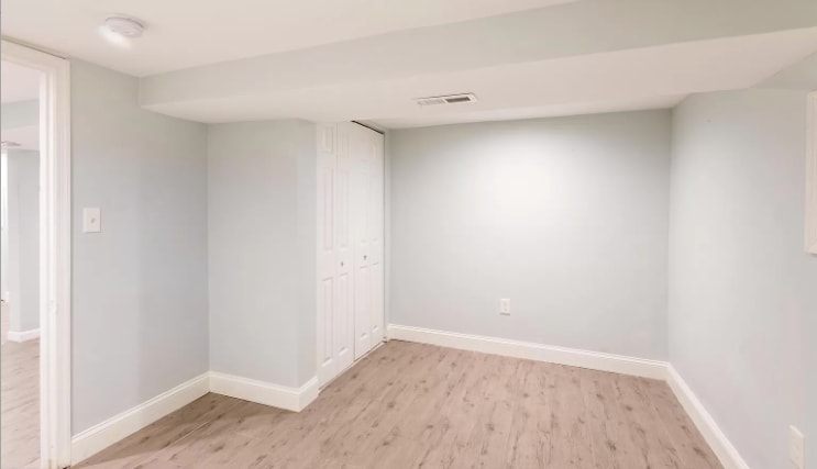 Building Photo - 624 Irving St NW