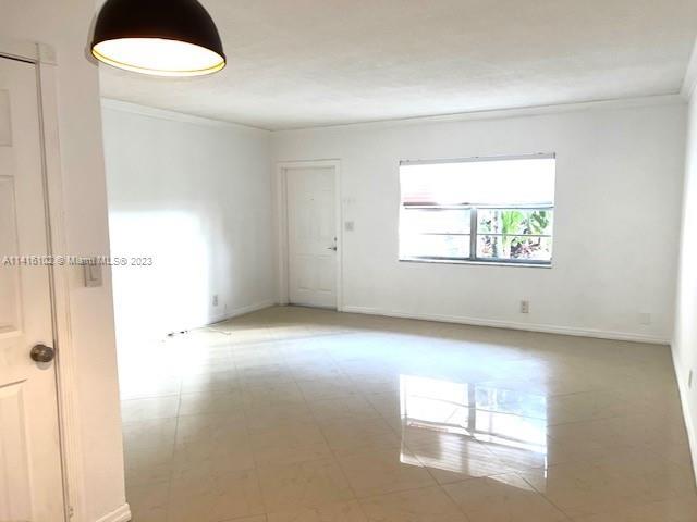 Building Photo - 2600 S Ocean Dr