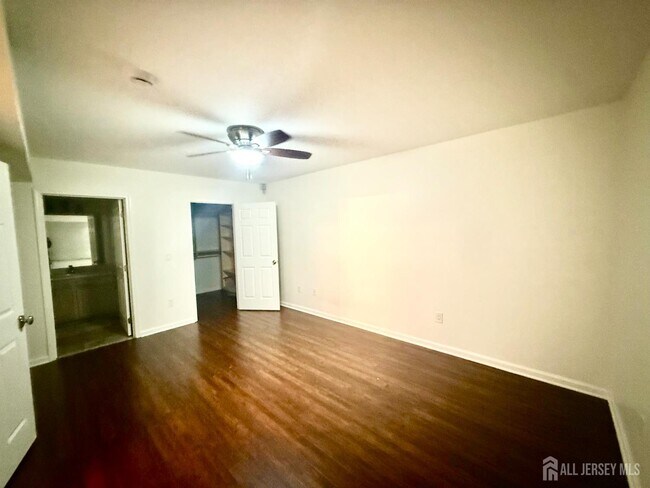 Building Photo - 1201 Plymouth Rd