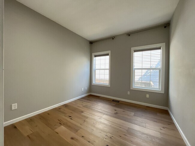 Building Photo - Beautifully Updated 3-Bedroom Bethany Home with Chef's Kitchen, Huge Bonus Room and Private Backyard