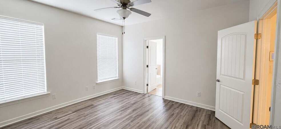 Building Photo - 1446 Granby Dr
