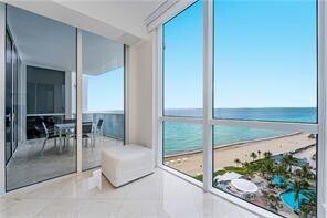 Building Photo - 18101 Collins Ave