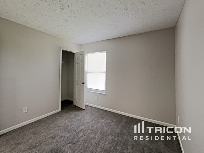 Building Photo - 1212 Green River Ct