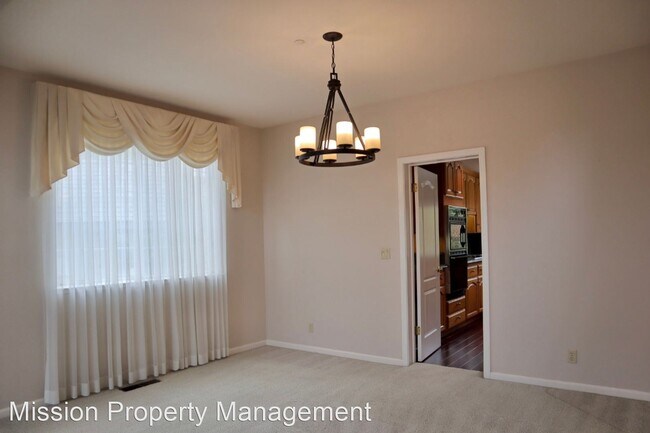 Building Photo - 4 br, 3 bath House - 48934 Ventura Dr