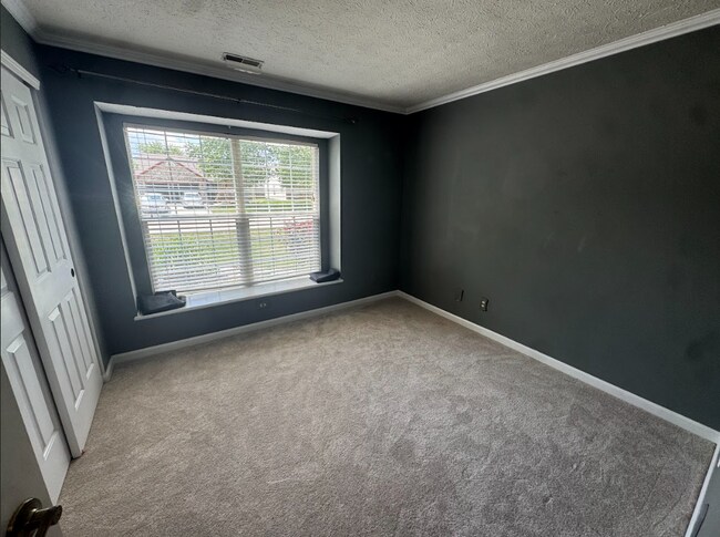 Building Photo - 778 Kingston Cir