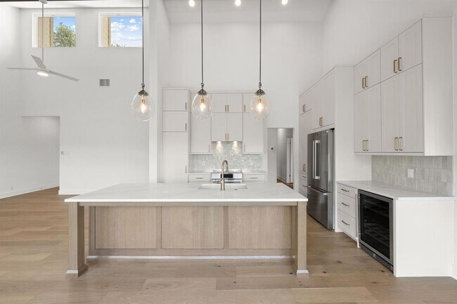 Building Photo - 1520 Ben Crenshaw Way