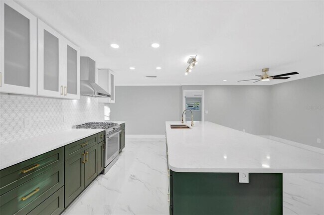 Building Photo - 5215 Denver St NE