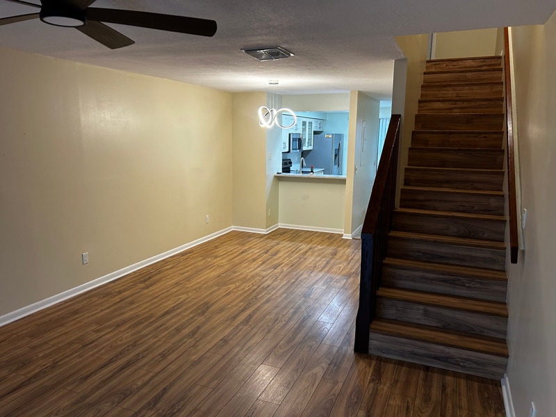 Building Photo - 3583 Whispering Oaks Ln