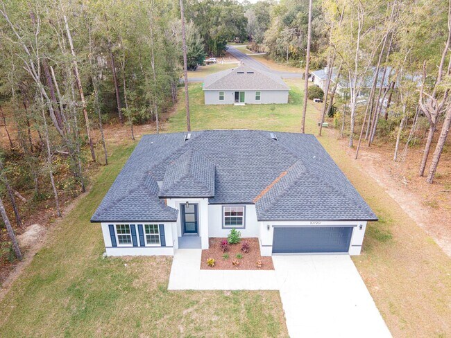 Building Photo - FOR RENT