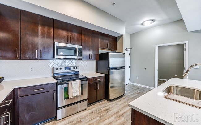 Building Photo - Zona Rosa