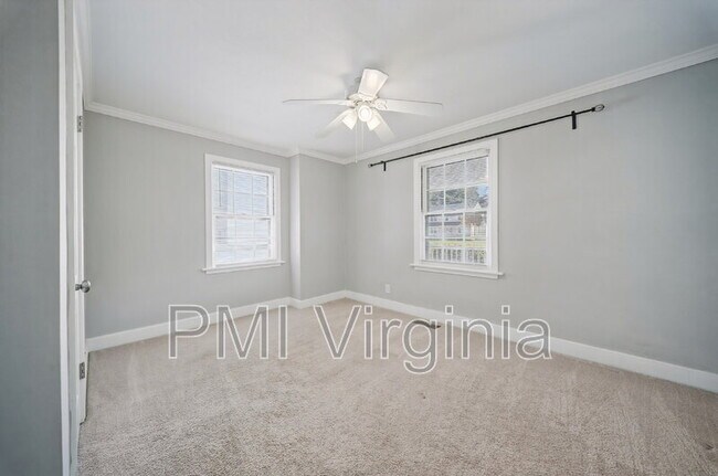 Building Photo - 1641 E Bayview Blvd