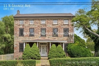 Building Photo - 11 N Grange Ave